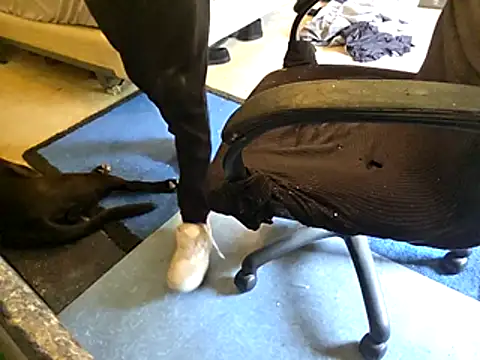 Migaruo online show from 04-14-26, 05:07