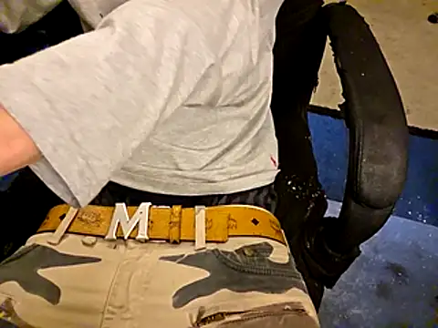 Migaruo online show from 04-19-26, 04:57