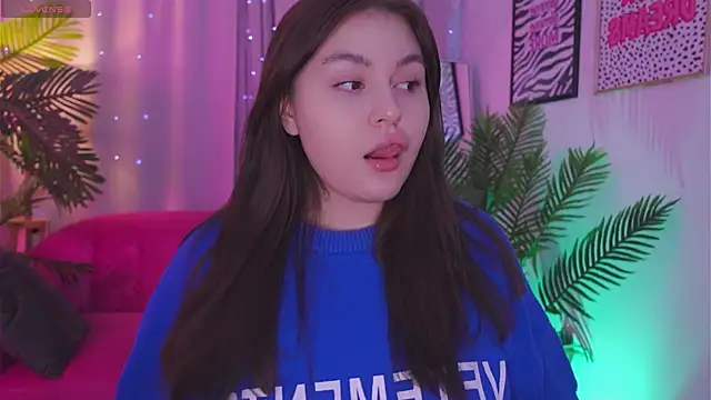 Snapshot of Mia__Peach chatting on 03-15-25, 09:16 Mia Peach online show from 03-15-25, 09:16