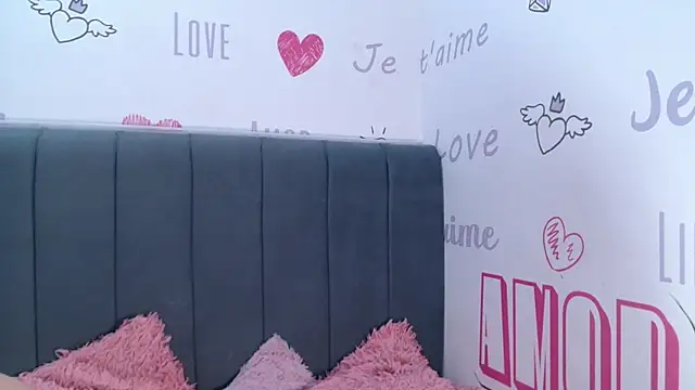 KittyBrookex online show from 10-30-25, 02:04