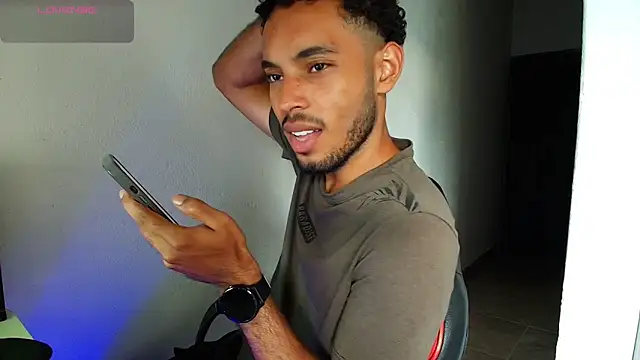 Snapshot of colinbrown chatting on 02-17-26, 06:16 colinbrown online show from 02-17-26, 06:16