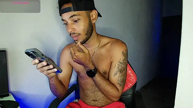 Snapshot of colinbrown chatting on 02-04-26, 11:27 colinbrown online show from 02-04-26, 11:27