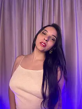 ThaliaRivera  online show from 10-17-25, 11:39