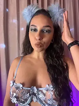 ThaliaRivera  online show from 02-07-26, 01:24