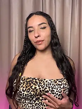 ThaliaRivera  online show from 10-10-25, 01:17