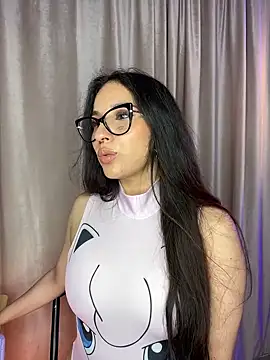 ThaliaRivera  online show from 02-25-25, 12:03