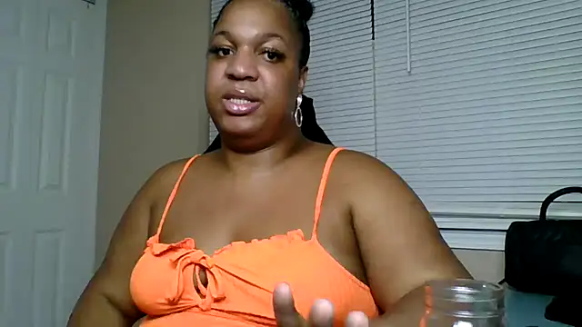 Badgirlbrittt online show from 09-27-25, 06:19