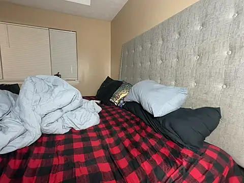 Badgirlbrittt online show from 01-11-26, 01:34