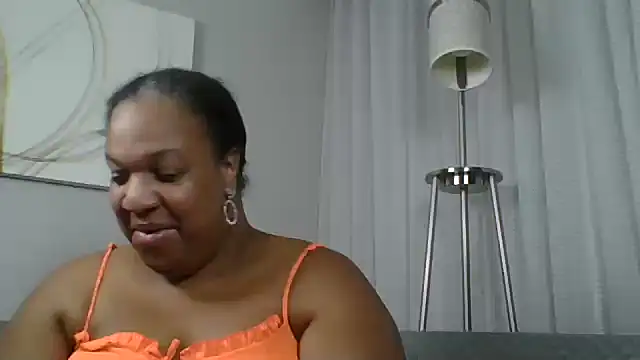 Badgirlbrittt online show from 10-24-25, 04:50