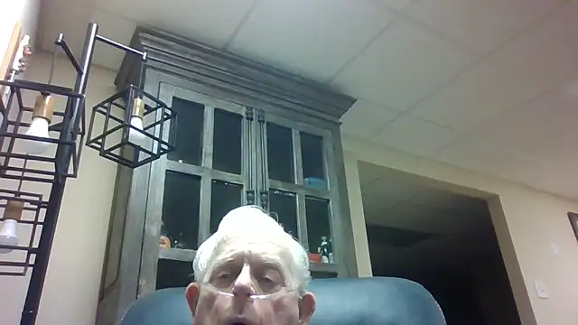 Snapshot of bootlegmanz chatting on 02-07-26, 01:30 bootlegmanz online show from 02-07-26, 01:30