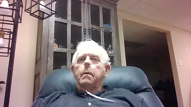 Snapshot of bootlegmanz chatting on 02-07-26, 01:24 bootlegmanz online show from 02-07-26, 01:24