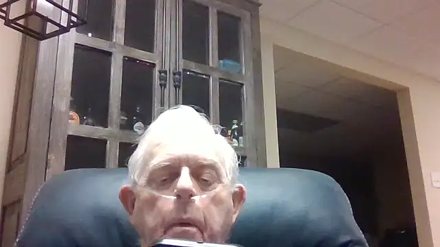 Snapshot of bootlegmanz chatting on 02-22-26, 03:35 bootlegmanz online show from 02-22-26, 03:35