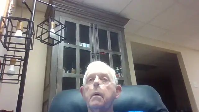 Snapshot of bootlegmanz chatting on 11-14-25, 09:07 bootlegmanz online show from 11-14-25, 09:07