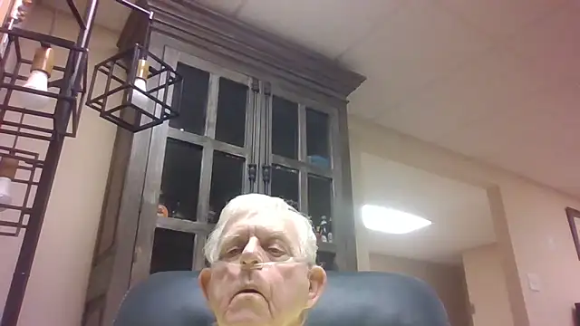 Snapshot of bootlegmanz chatting on 02-11-26, 07:03 bootlegmanz online show from 02-11-26, 07:03