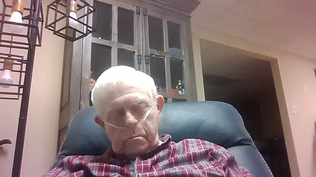 Snapshot of bootlegmanz chatting on 02-14-26, 03:01 bootlegmanz online show from 02-14-26, 03:01