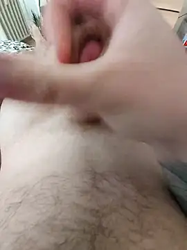0pussymagnet1 online show from 10-08-25, 10:17