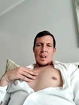 Snapshot of TheSouthernKing chatting on 12-28-24, 12:03 TheSouthernKing online show from 12-28-24, 12:03