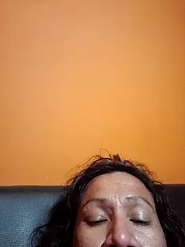 miicheele32 online show from 03-07-25, 07:19