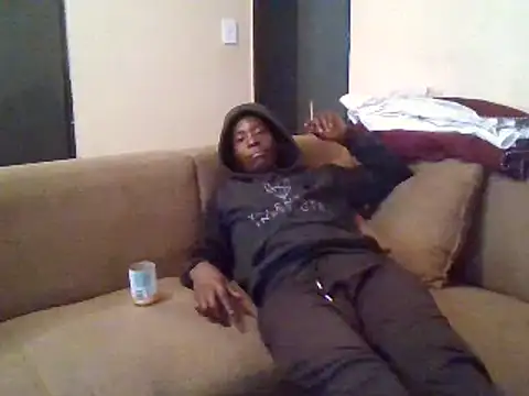 Snapshot of SmallGoodNutts chatting on 02-05-25, 07:29 SmallGoodNutts online show from 02-05-25, 07:29