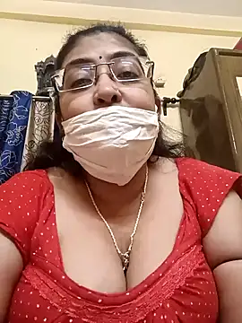 Snapshot of LAVERNIYA_ chatting on 01-29-25, 08:25 LAVERNIYA  online show from 01-29-25, 08:25