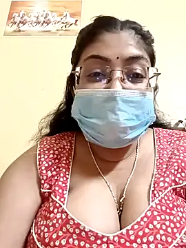 Snapshot of LAVERNIYA_ chatting on 02-17-25, 12:16 LAVERNIYA  online show from 02-17-25, 12:16
