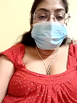 Snapshot of LAVERNIYA_ chatting on 01-27-25, 07:56 LAVERNIYA  online show from 01-27-25, 07:56