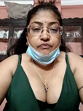 Snapshot of LAVERNIYA_ chatting on 02-28-25, 09:01 LAVERNIYA  online show from 02-28-25, 09:01