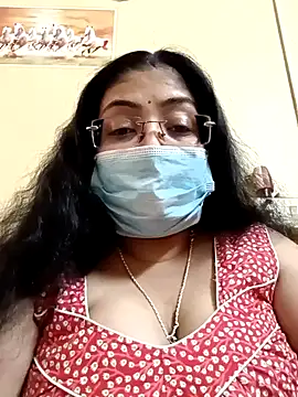 Snapshot of LAVERNIYA_ chatting on 02-09-25, 06:01 LAVERNIYA  online show from 02-09-25, 06:01