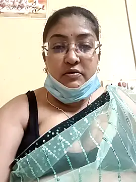 Snapshot of LAVERNIYA_ chatting on 03-02-25, 11:19 LAVERNIYA  online show from 03-02-25, 11:19