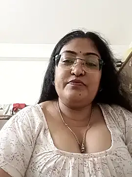 Snapshot of LAVERNIYA_ chatting on 09-14-25, 11:10 LAVERNIYA  online show from 09-14-25, 11:10