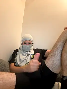 Snapshot of TheBestbrando88 chatting on 11-03-25, 05:01 TheBestbrando88 online show from 11-03-25, 05:01