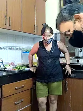 IND COUPLE1 online show from 02-09-25, 12:41