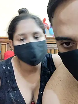 IND COUPLE1 online show from 03-03-25, 02:28