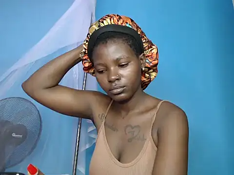 TrishaKalid online show from 10-30-25, 07:50