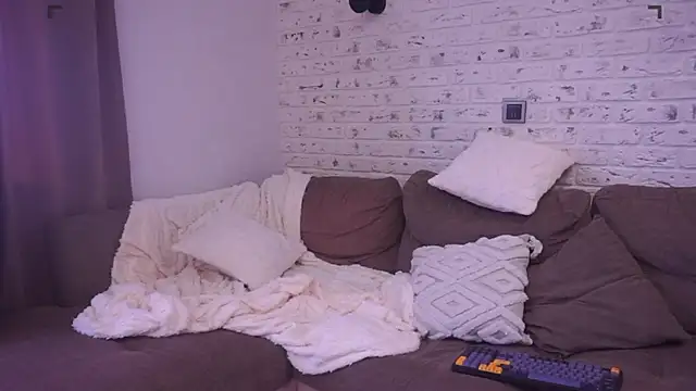 Charming Daphny online show from 03-20-25, 09:59