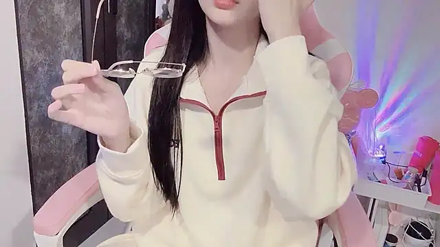 Snapshot of Virgo_686 chatting on 12-10-24, 03:12 Virgo 686 online show from 12-10-24, 03:12