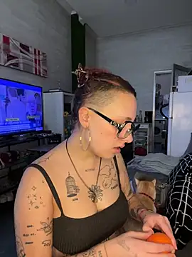 Hawitxui online show from 01-15-26, 09:12