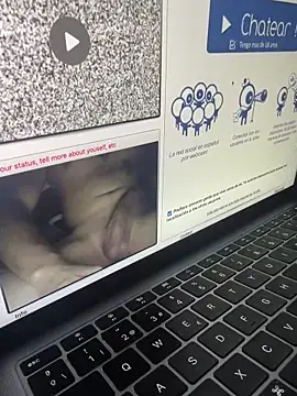 ZuriRYael online show from 12-11-24, 11:08