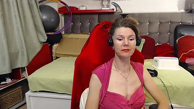 kellyterapy online show from 10-28-25, 10:09