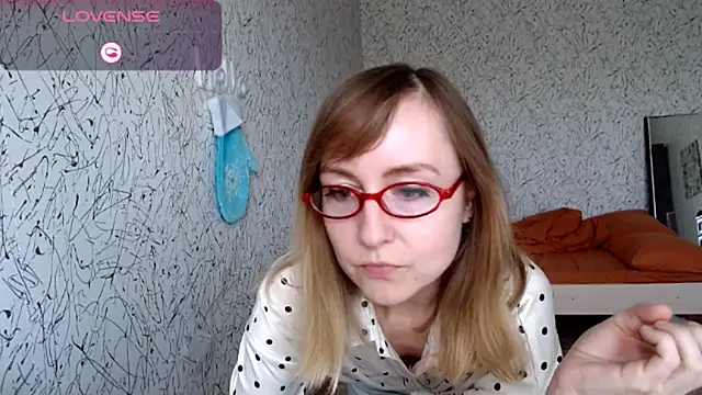 Snapshot of Athena_Richards chatting on 06-14-26, 09:10 Athena Richards online show from 06-14-26, 09:10