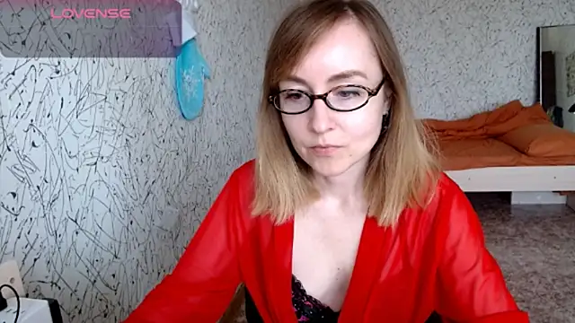 Snapshot of Athena_Richards chatting on 05-17-26, 10:37 Athena Richards online show from 05-17-26, 10:37