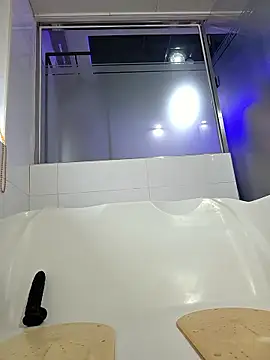 lolgayb online show from 04-22-26, 07:37