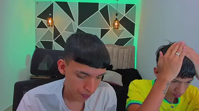 Juan Nd Steven online show from 11-12-25, 04:27