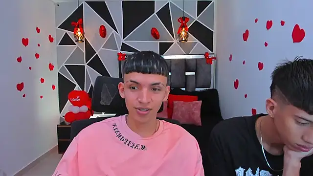 Snapshot of Juan_Nd_Steven chatting on 02-27-26, 03:07 Juan Nd Steven online show from 02-27-26, 03:07