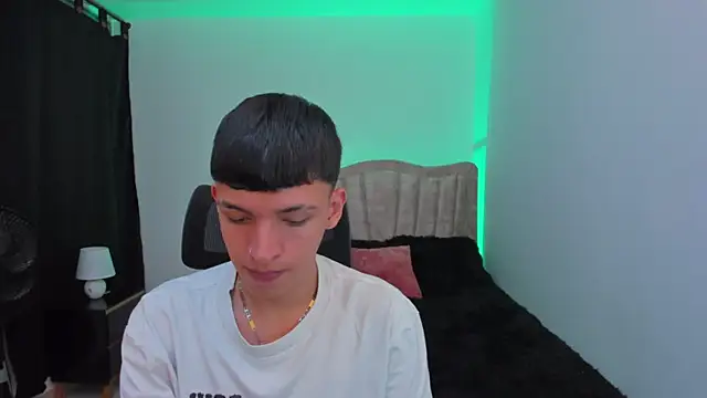 Juan Nd Steven online show from 09-24-25, 04:30