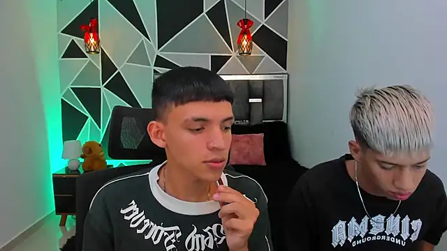 Juan Nd Steven online show from 05-02-26, 03:56