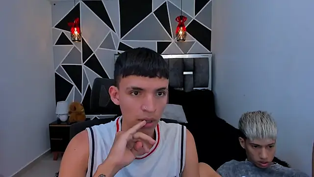 Juan Nd Steven online show from 05-06-26, 11:31