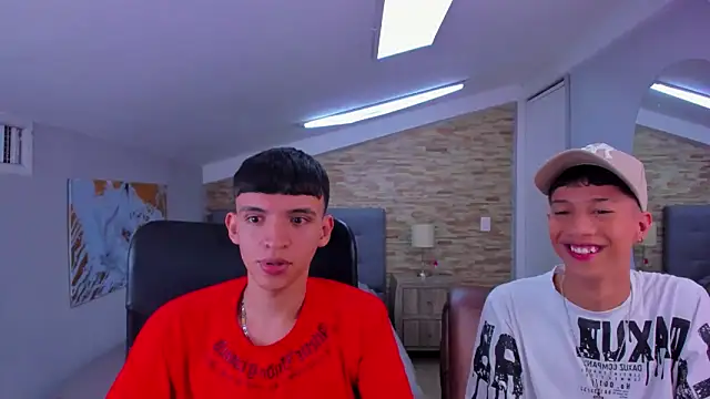 Juan Nd Steven online show from 03-05-25, 04:34