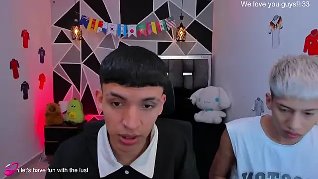 Snapshot of Juan_Nd_Steven chatting on 06-27-26, 02:39 Juan Nd Steven online show from 06-27-26, 02:39