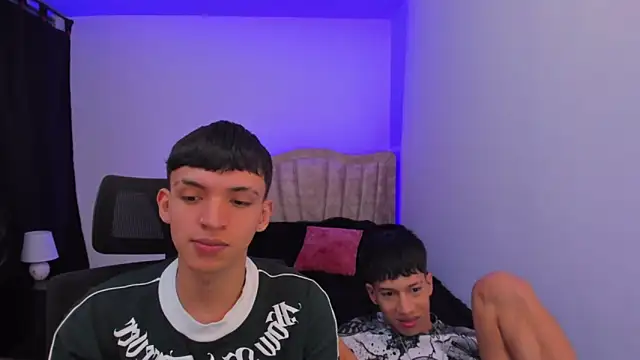 Juan Nd Steven online show from 09-26-25, 04:19